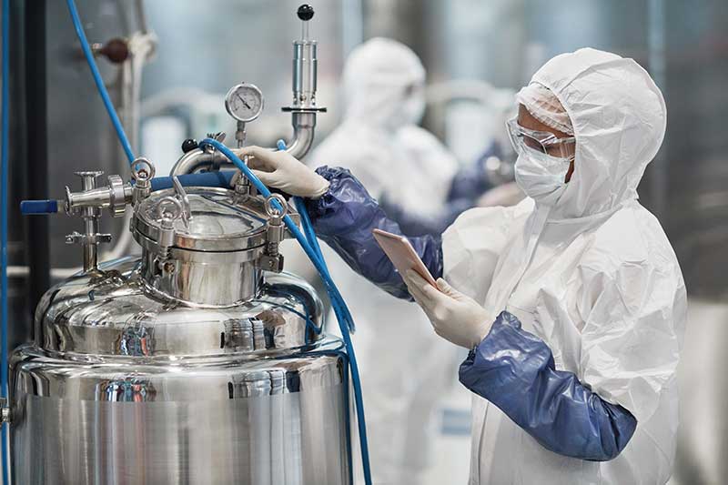 Specialist planning for pharmaceutical process and medical technology