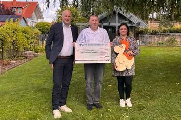 Spendenübergabe an Kleine Helden Kinder- und Jugendhospiz Michelsrombach