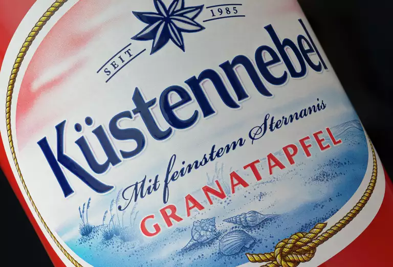 Rollenhaftetikett mit Heißfolienprägung
