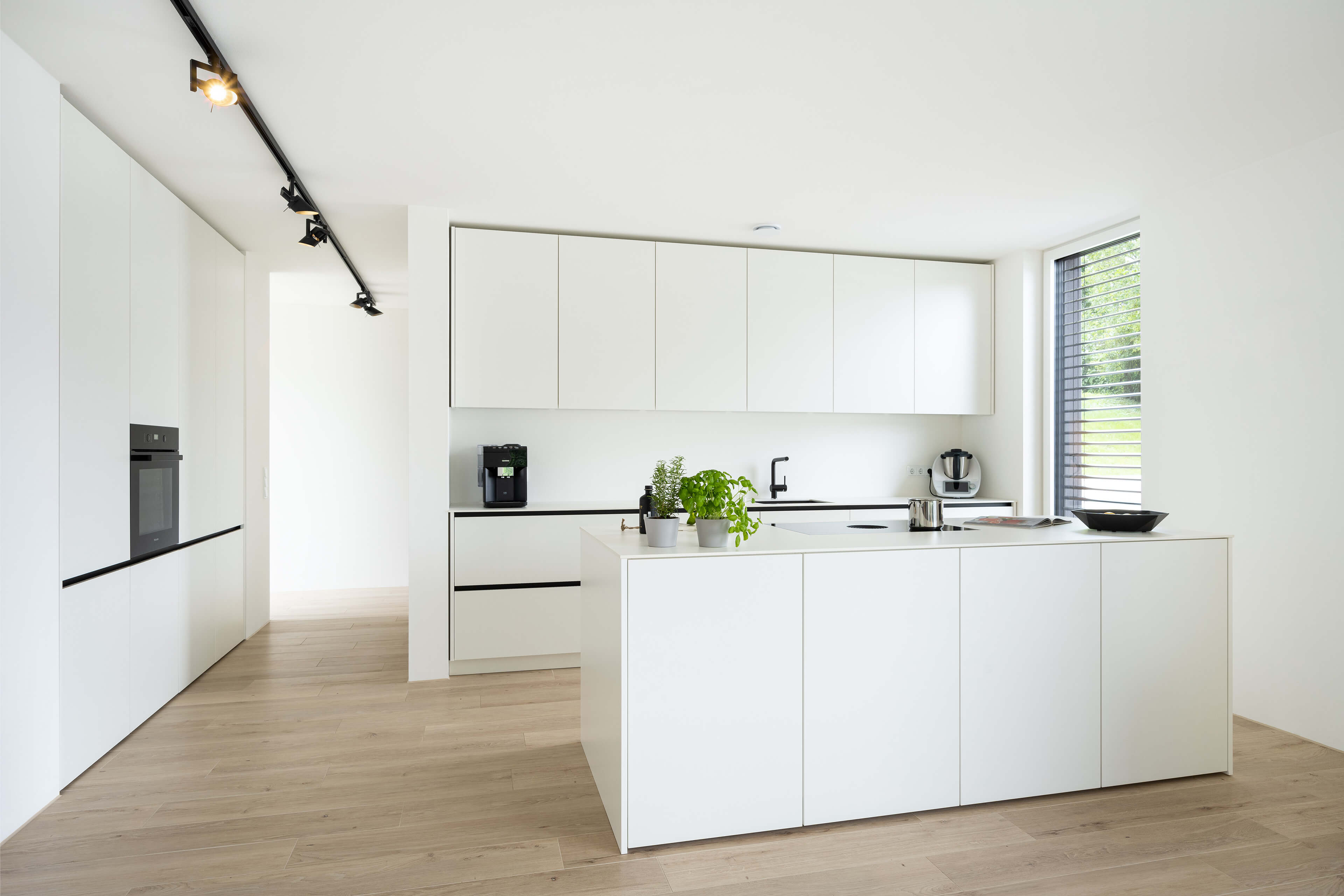 Moderne Kücheninsel