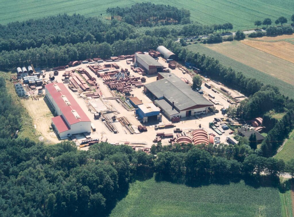 Fertigungshalle für Behälter in Flechum, 1995