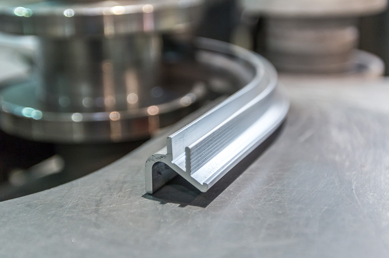 Gebogene Aluminiumprofile
