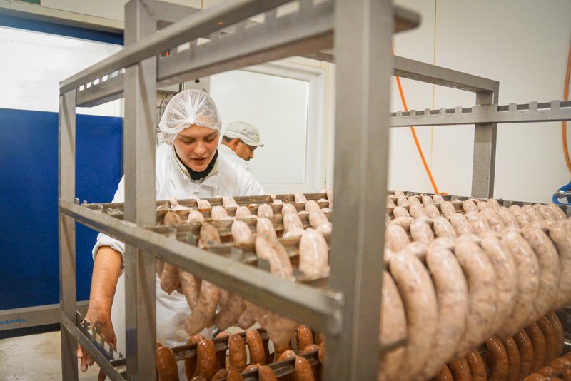 Fleischspezialitäten im Sortiment