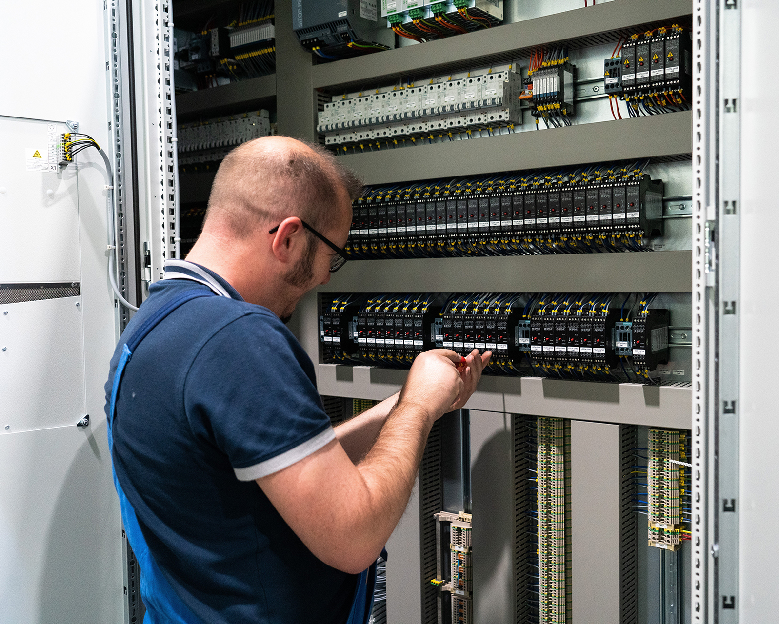 EAI GmbH – Fertigung