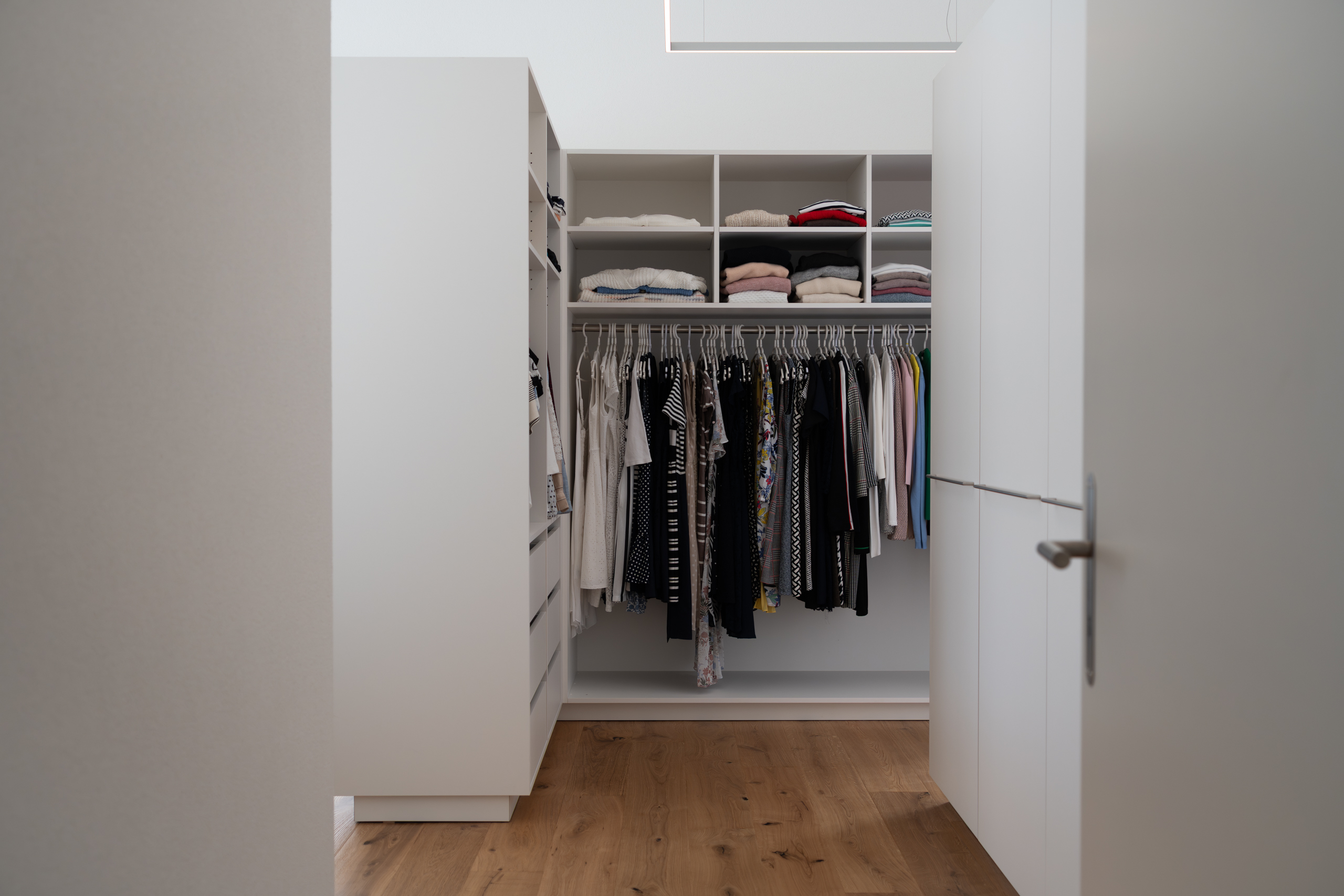 Badmöbel mit Spiegelschrank auf Mass