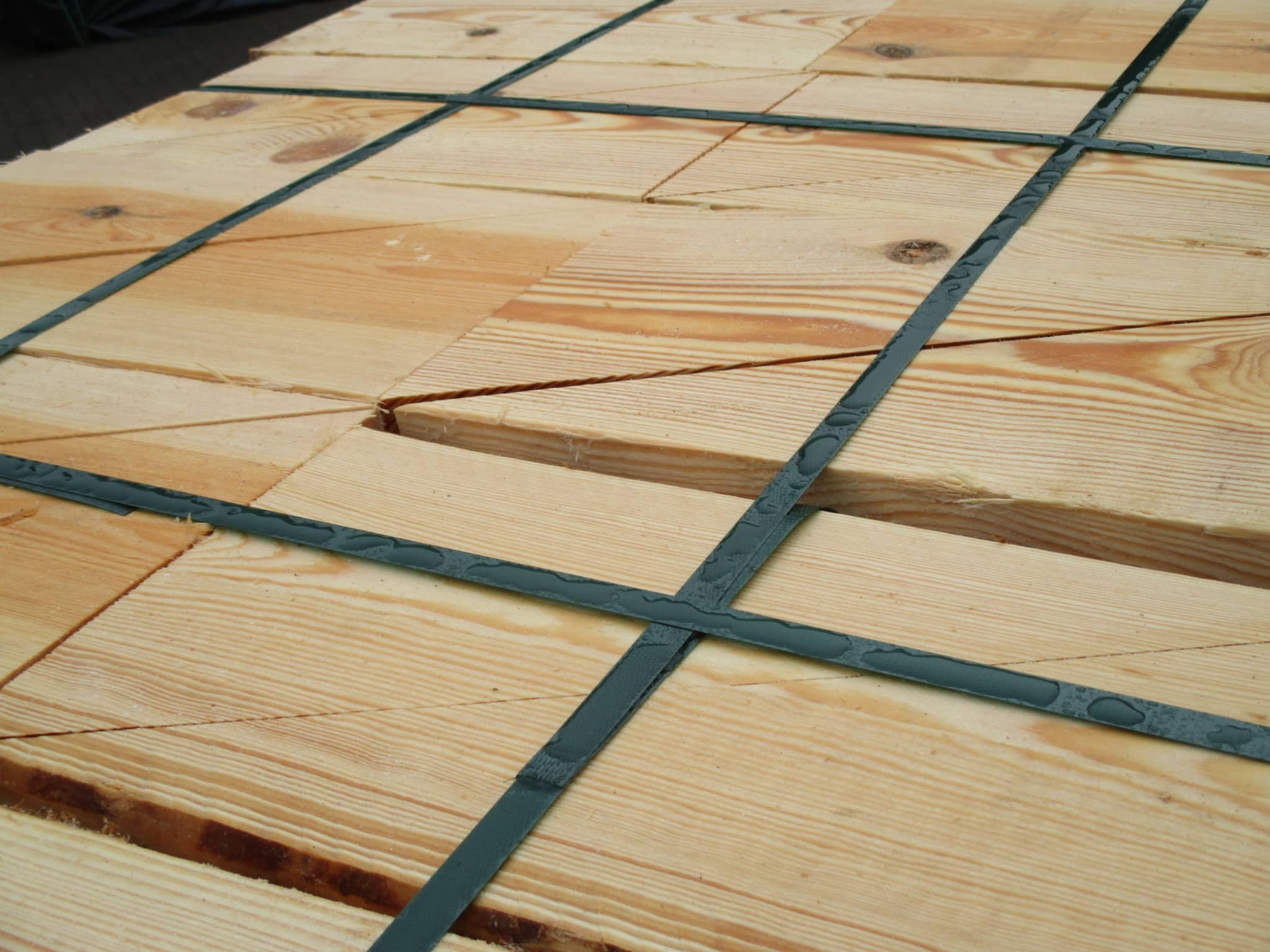 Holzkeile, verpackt