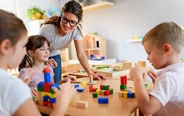 Erste-Hilfe-Ausstattung (z. B. für Kindergärten/Kita-Bereich)