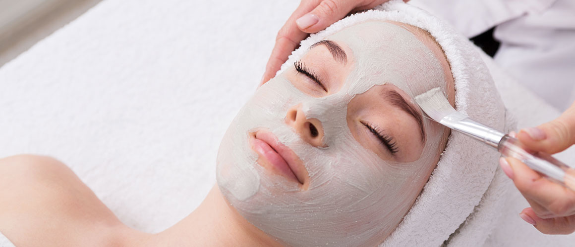 Hydrofacial (Glow Solution)