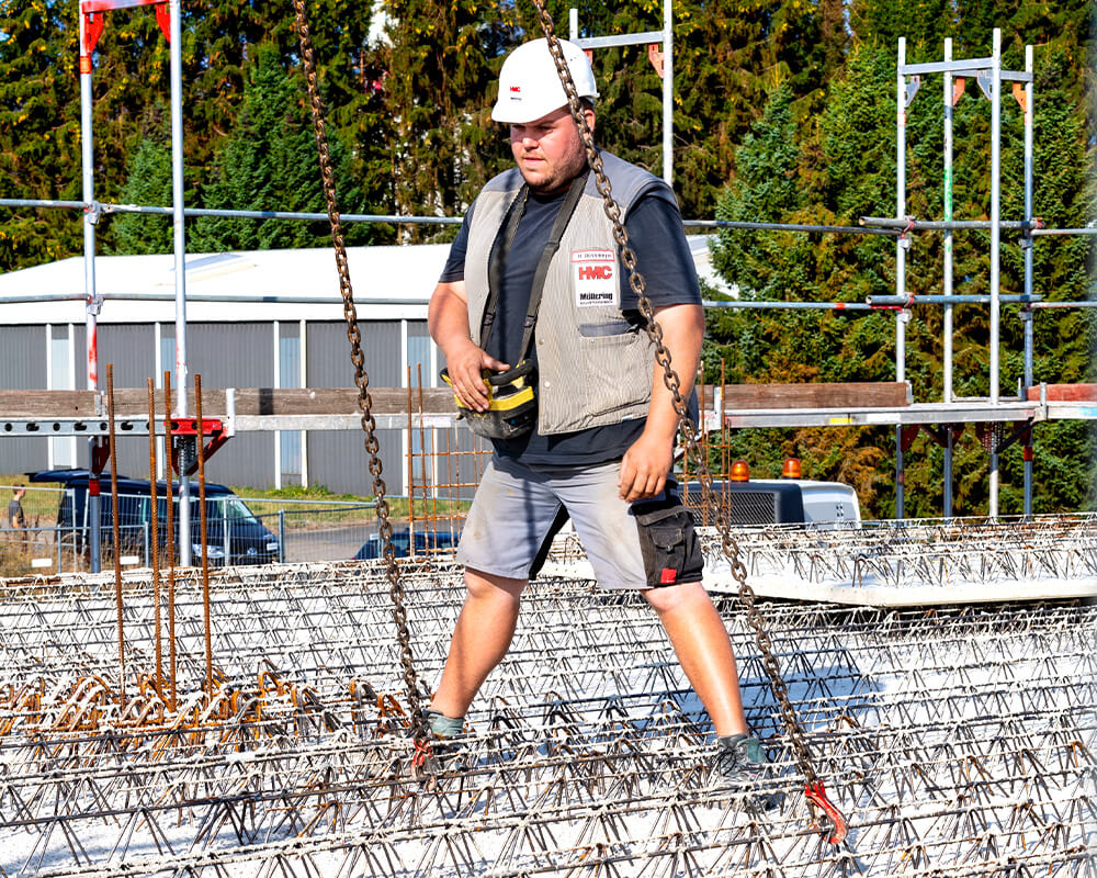 Stahlhalle inkl. Dach- und Wandverkleidung