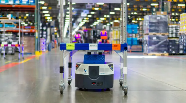 CartConnect robot