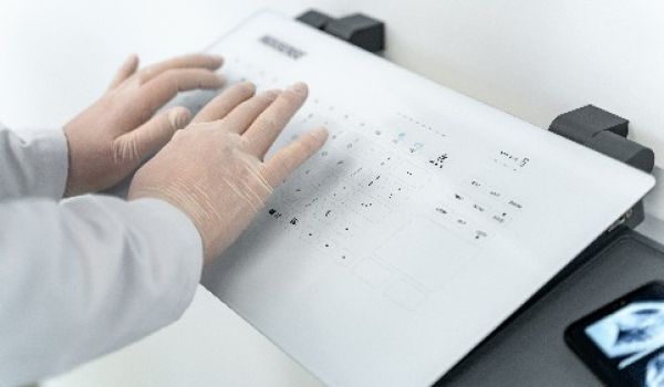 Hygiene-Tastatur / Touchpanel
