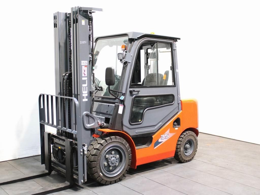 Heli CPCD35-HXC26H Dieselstapler