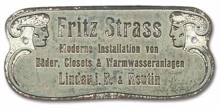 Historisches Türschild der Firma Strass