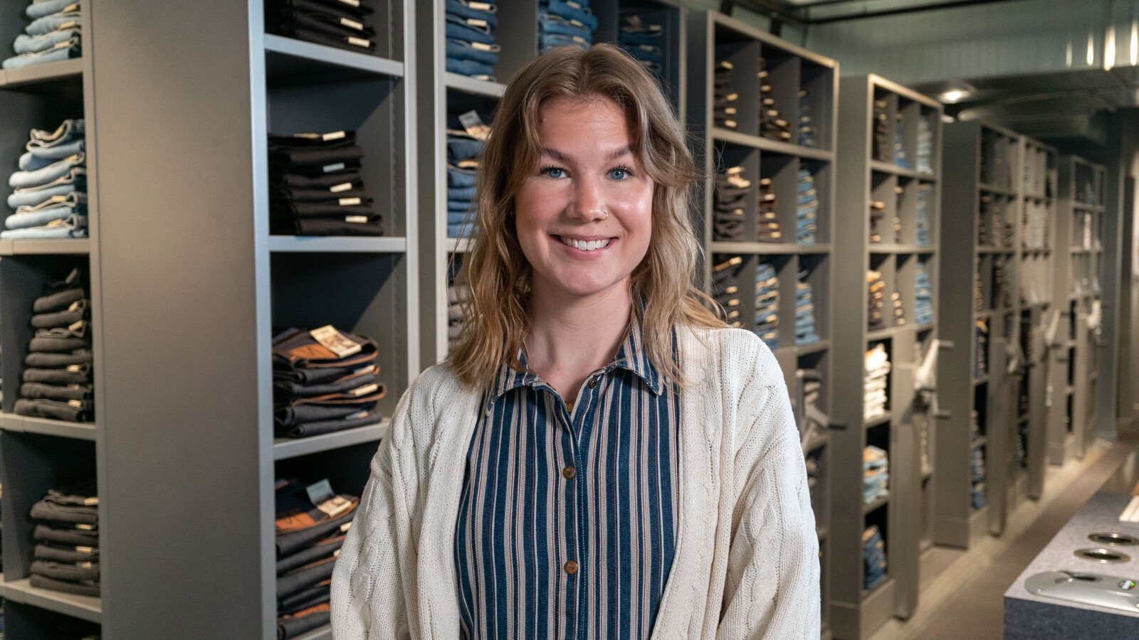 Mobile Regalsysteme bei Nudie Jeans, Göteborg
