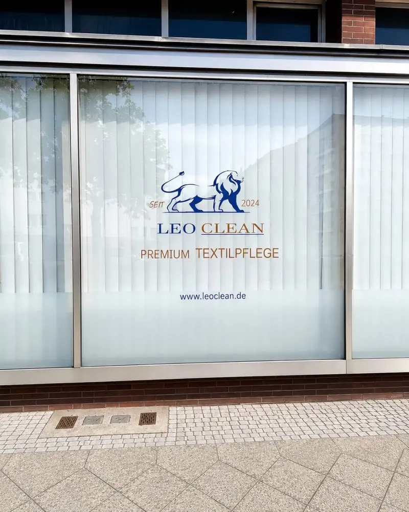 Außenansicht der Leo Clean Filiale in Berlin-Schöneberg