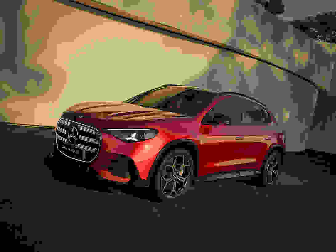 Mercedes-Benz Personenwagen (u. a. GLA elektrisch)