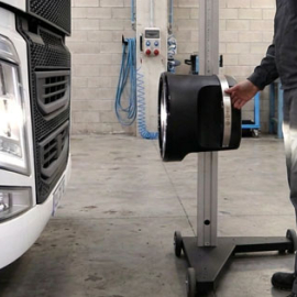 Scheinwerfereinstellgerät Smart Control für Nutzfahrzeuge