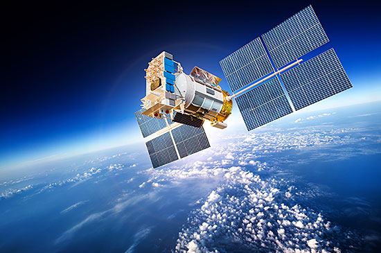 Satellit – Einsatzumfeld der Raumfahrtprodukte