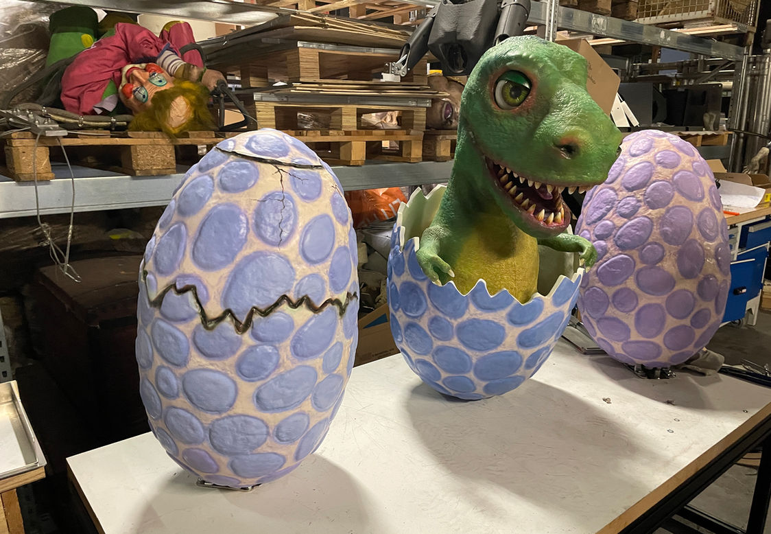 Dino in Ei