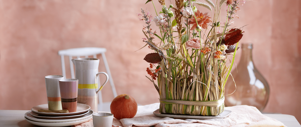 Herbstgesteck auf OASIS® Steckschaum