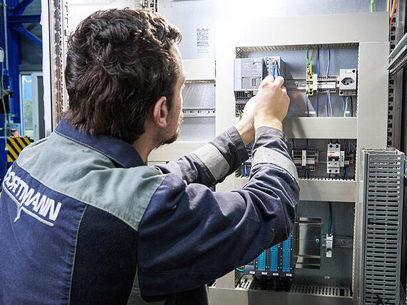 Elektrotechnische Anlagen und Retrofit