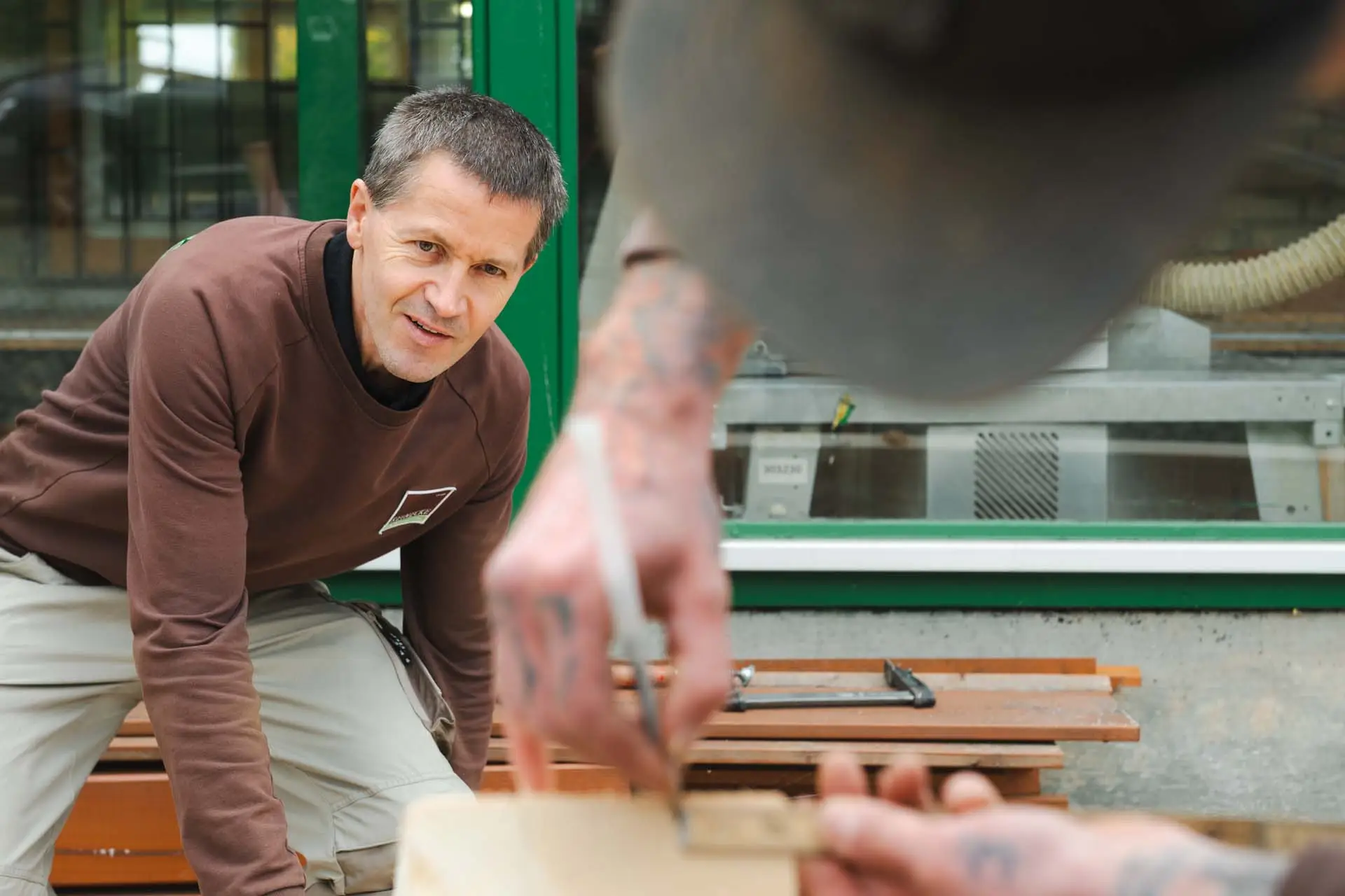 Employee marking out