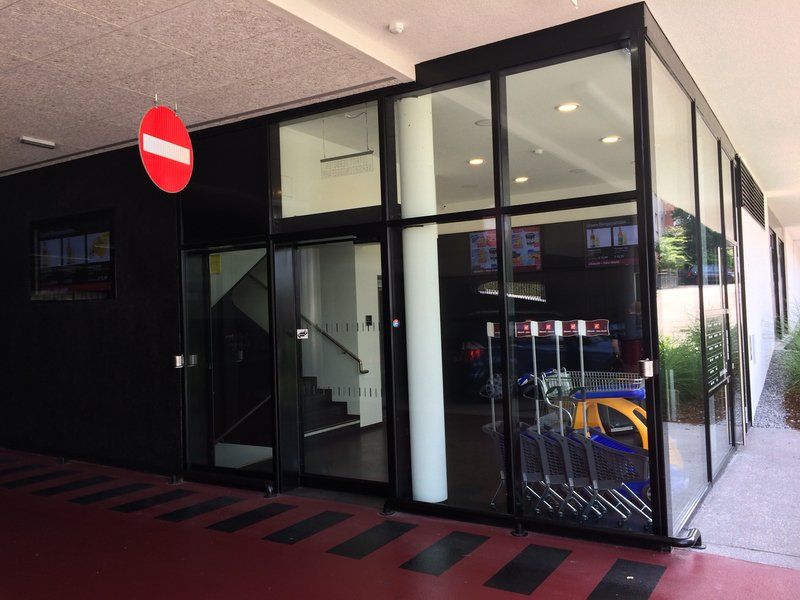 Aluminium windows and doors