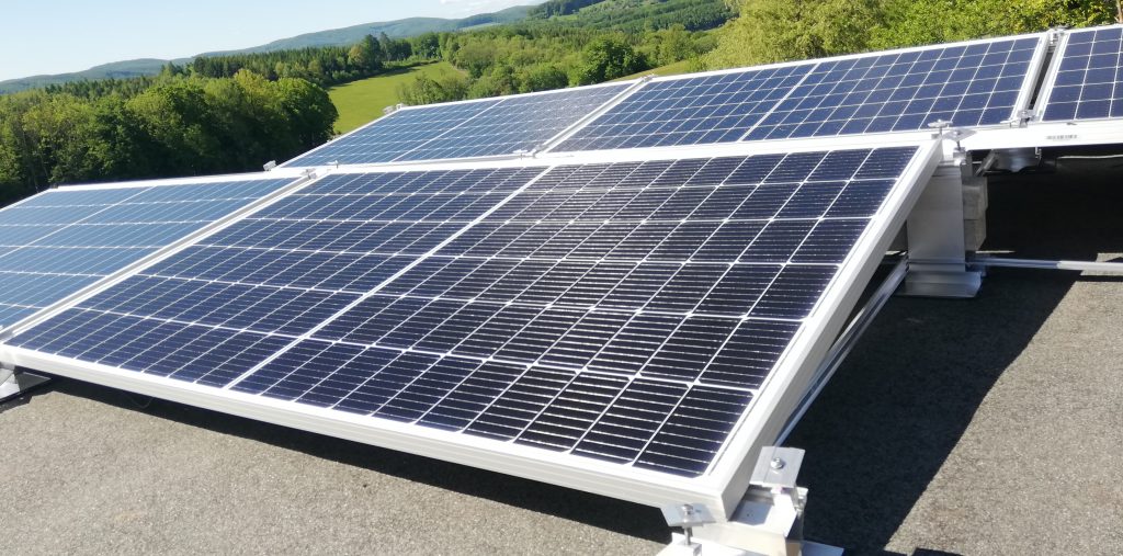 Photovoltaic Service – Fertigung