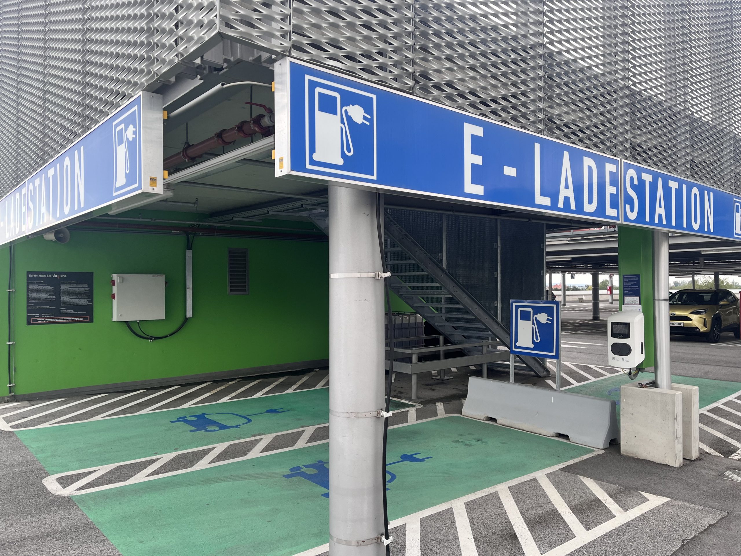Photovoltaics, storage and e-mobility as an integrated system