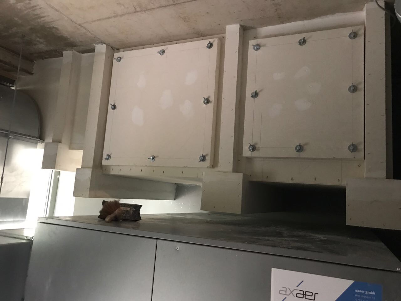 L90-Promatverkleidung für eine gewerbliche Küchenanlage