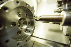 CNC-Drehen von Einzelteilen und Kleinserien