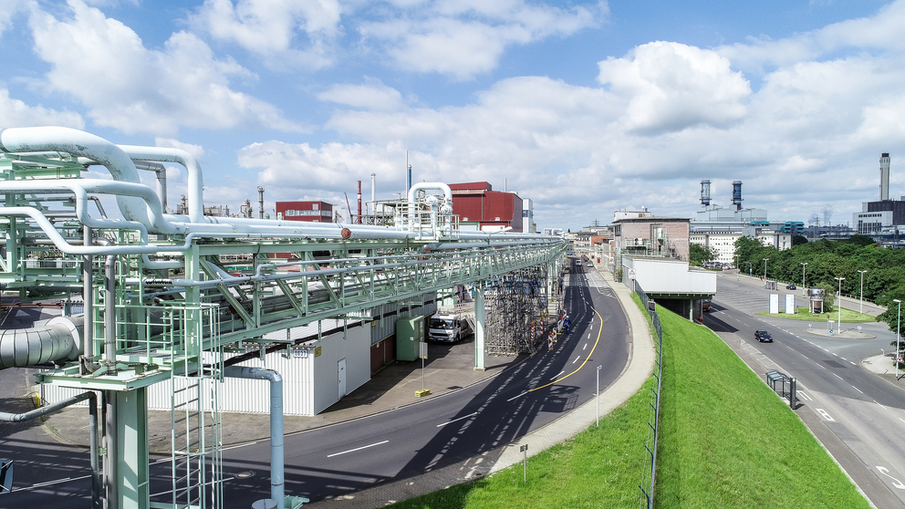 Rohrbrücken der Standortinfrastruktur