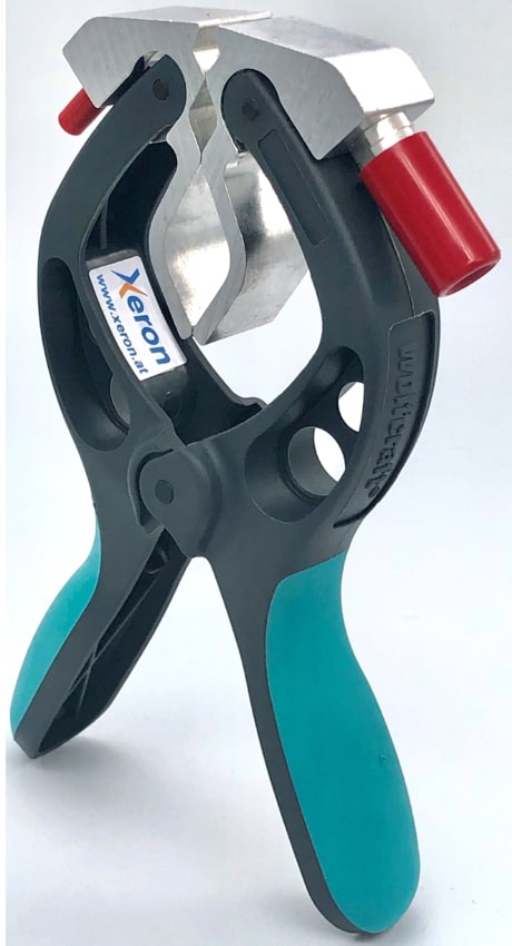 Kelvin clamp