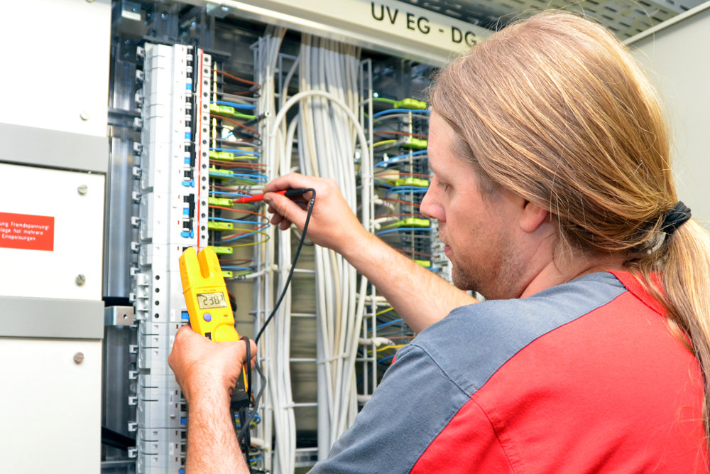 Elektroinstallationen Stark- und Schwachstrom