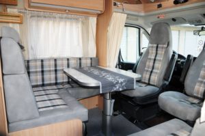 Polster und Bezüge für Reisemobile