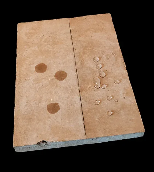 Terrakotta im Vergleich: unbehandelt vs. mit STONE PROTECT behandelt