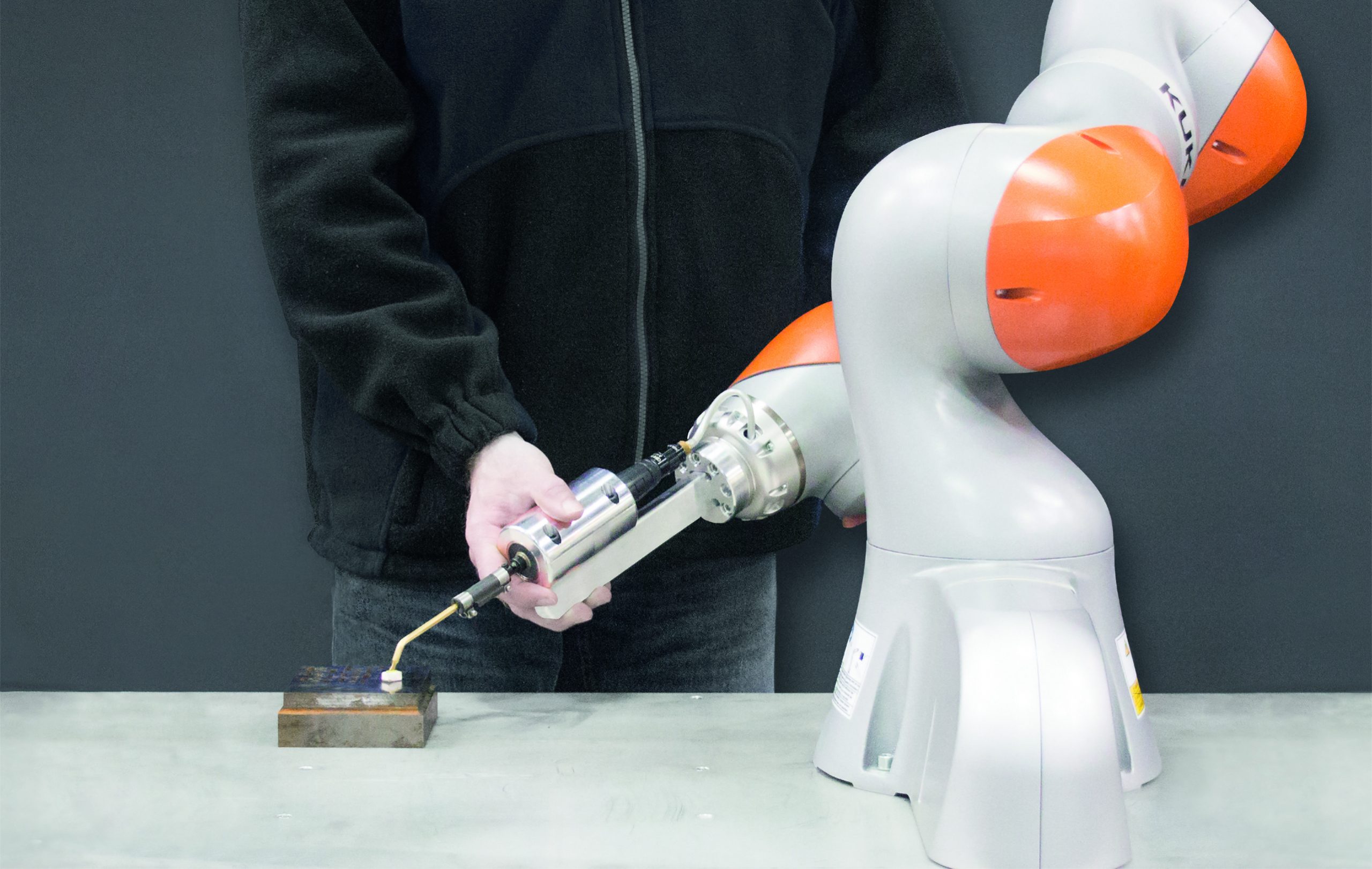 Automatisierte Nachbearbeitung im Werkzeugbau
