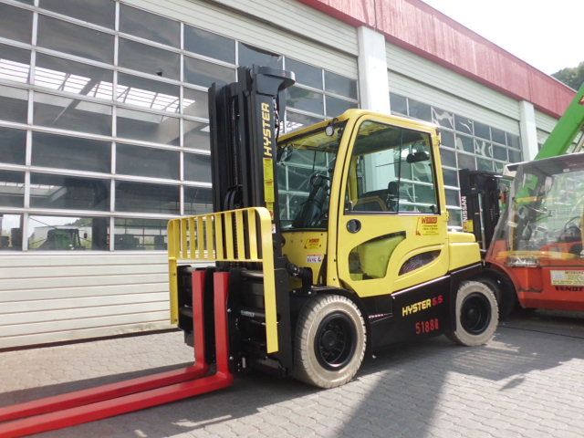 Hyster J5.5XN6 Elektro-4-Rad-Stapler (5.500 kg)