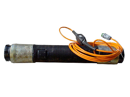 Concrete pre-compactor