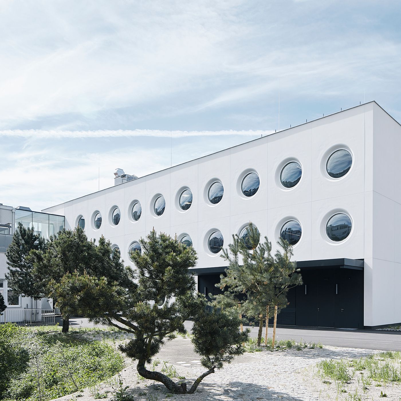 Silhouette Headquarter Linz