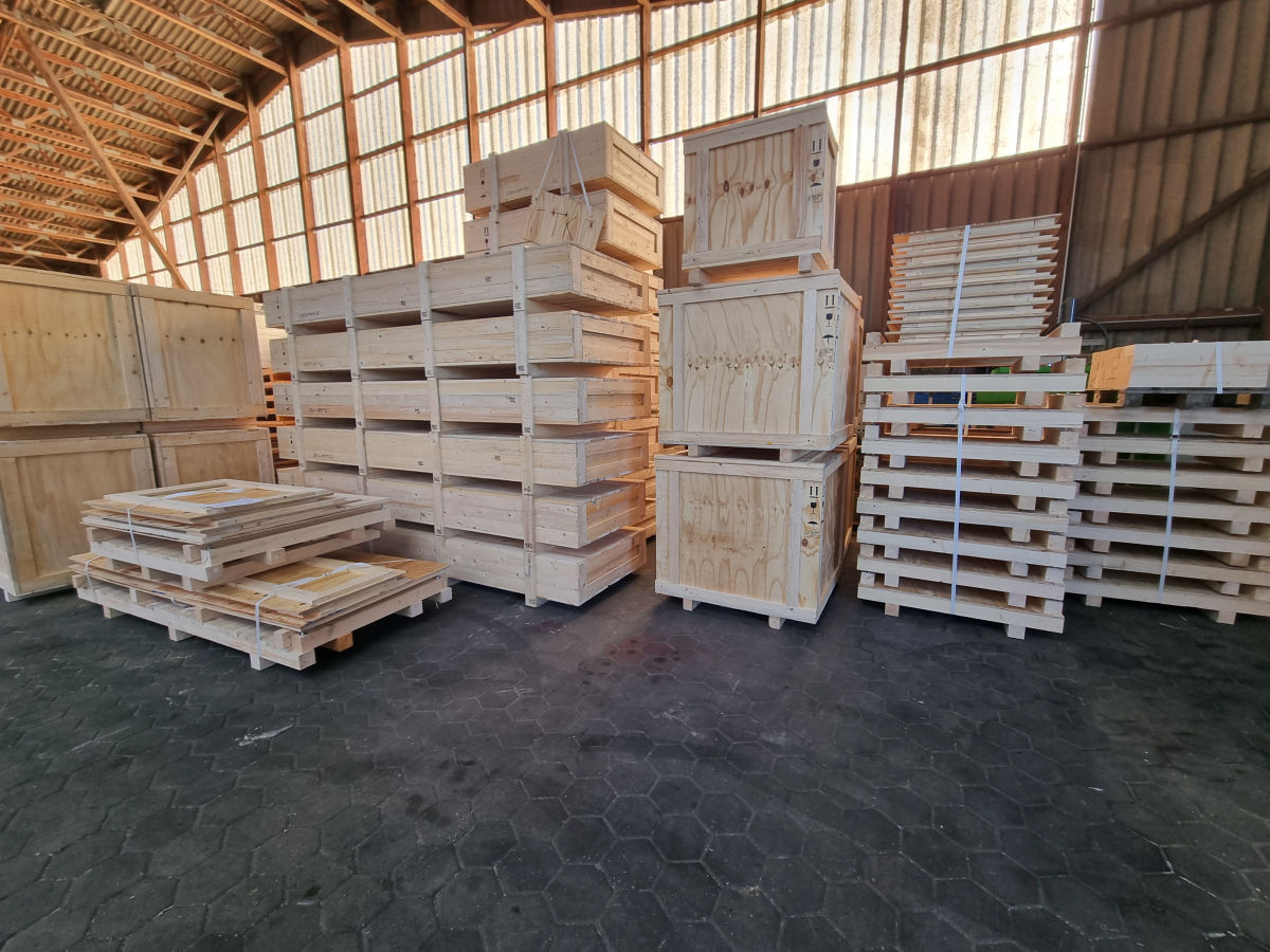 Crate building