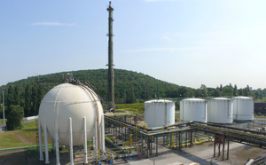 Tanklager und Hochfackel Werk Moers