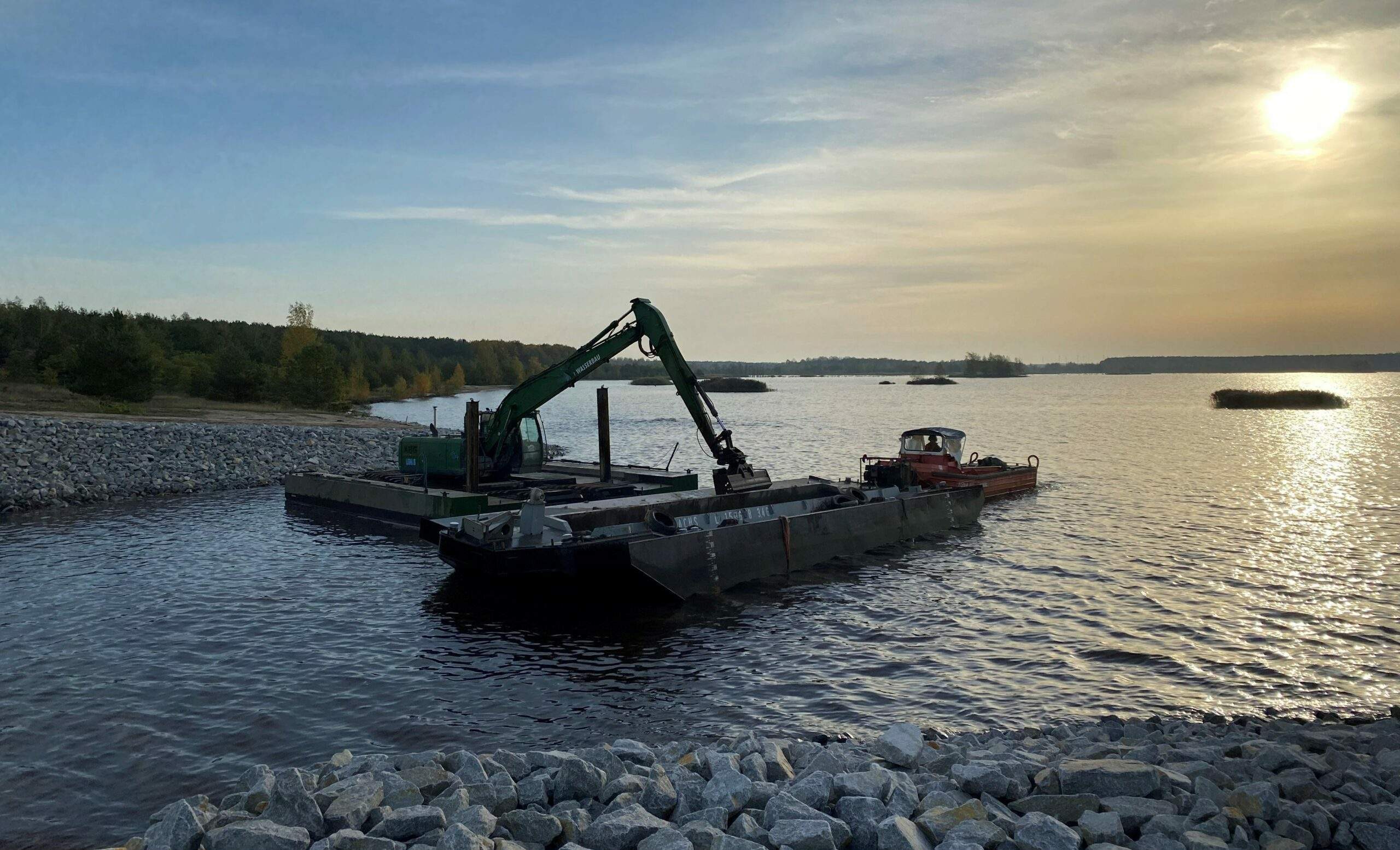 Nassbaggerarbeiten im Wasserbau