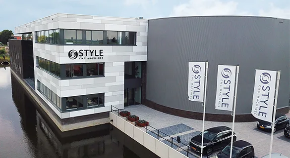 Neubau mit Experience Center (2020)