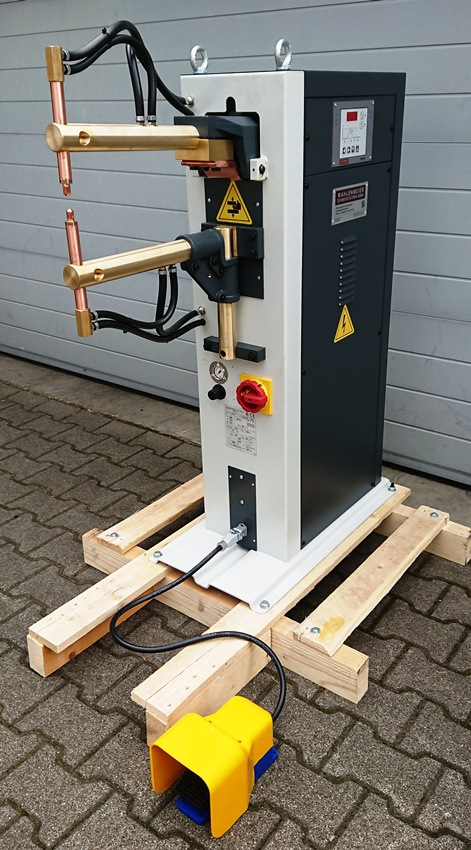 KP 28 spot welding machine