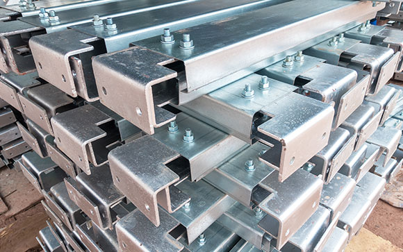 Metallbearbeitung – Kantenverrundung
