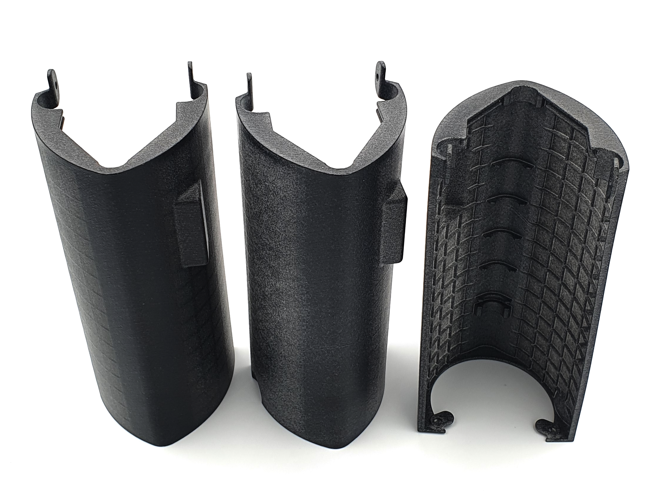 Semi-cylindrical cladding elements