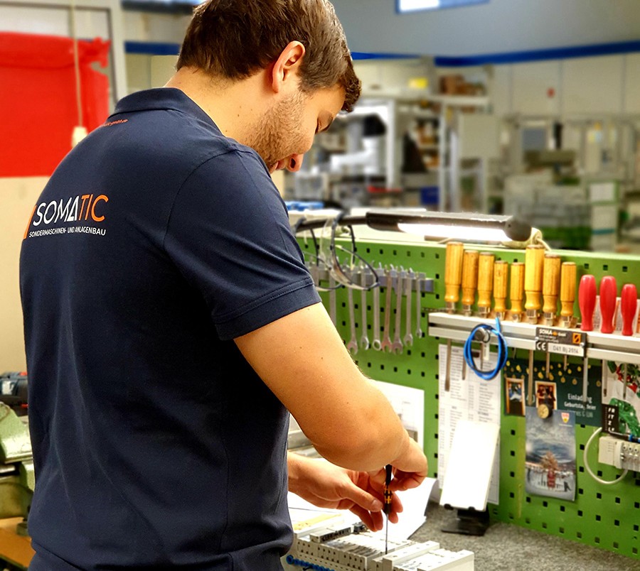 Service und Instandhaltung