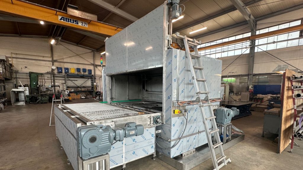 Frontlader-Reinigungsanlage (SRF/SRA)