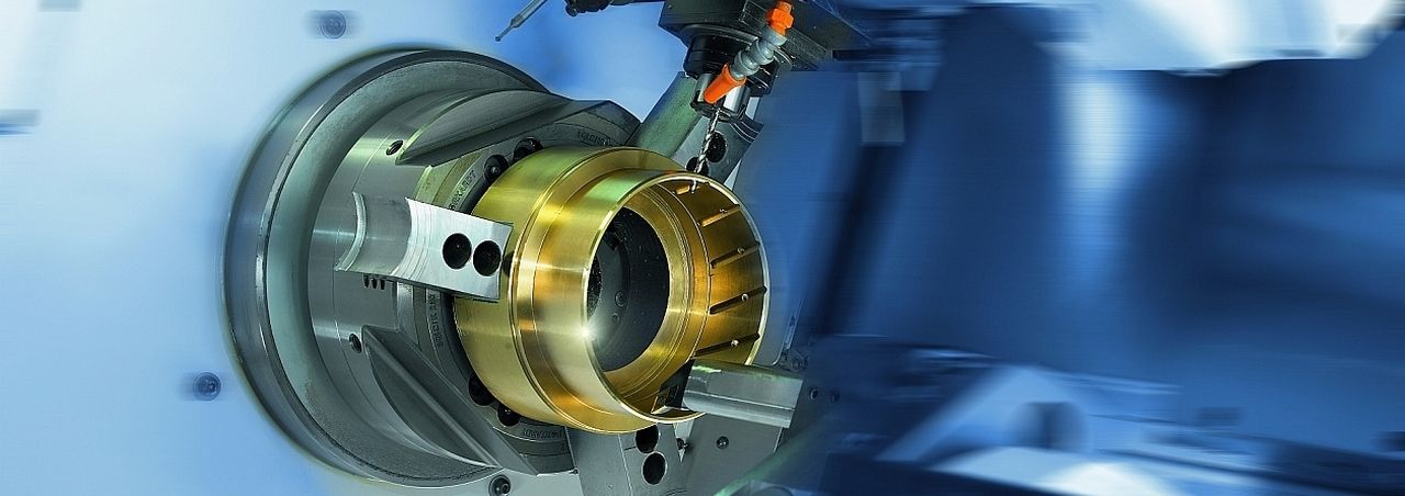 CNC-Drehmaschine mit angetriebenen Werkzeugen